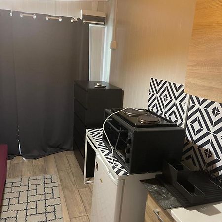 Cozy Studio In Town Center Λεμεσός Εξωτερικό φωτογραφία